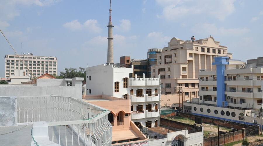 TG Rooms Cantonment, Varanasi 2